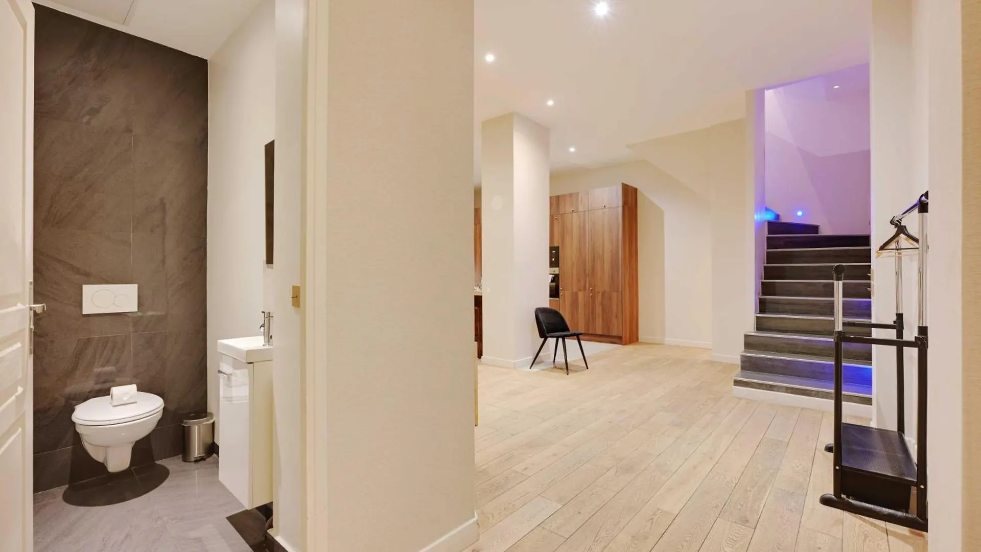 Spacious Apartment - 4Br-15P - Sentier-Grand Rex Paris 0*,  Frankreich